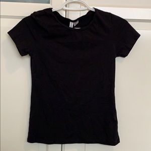 H&M Black Tshirt